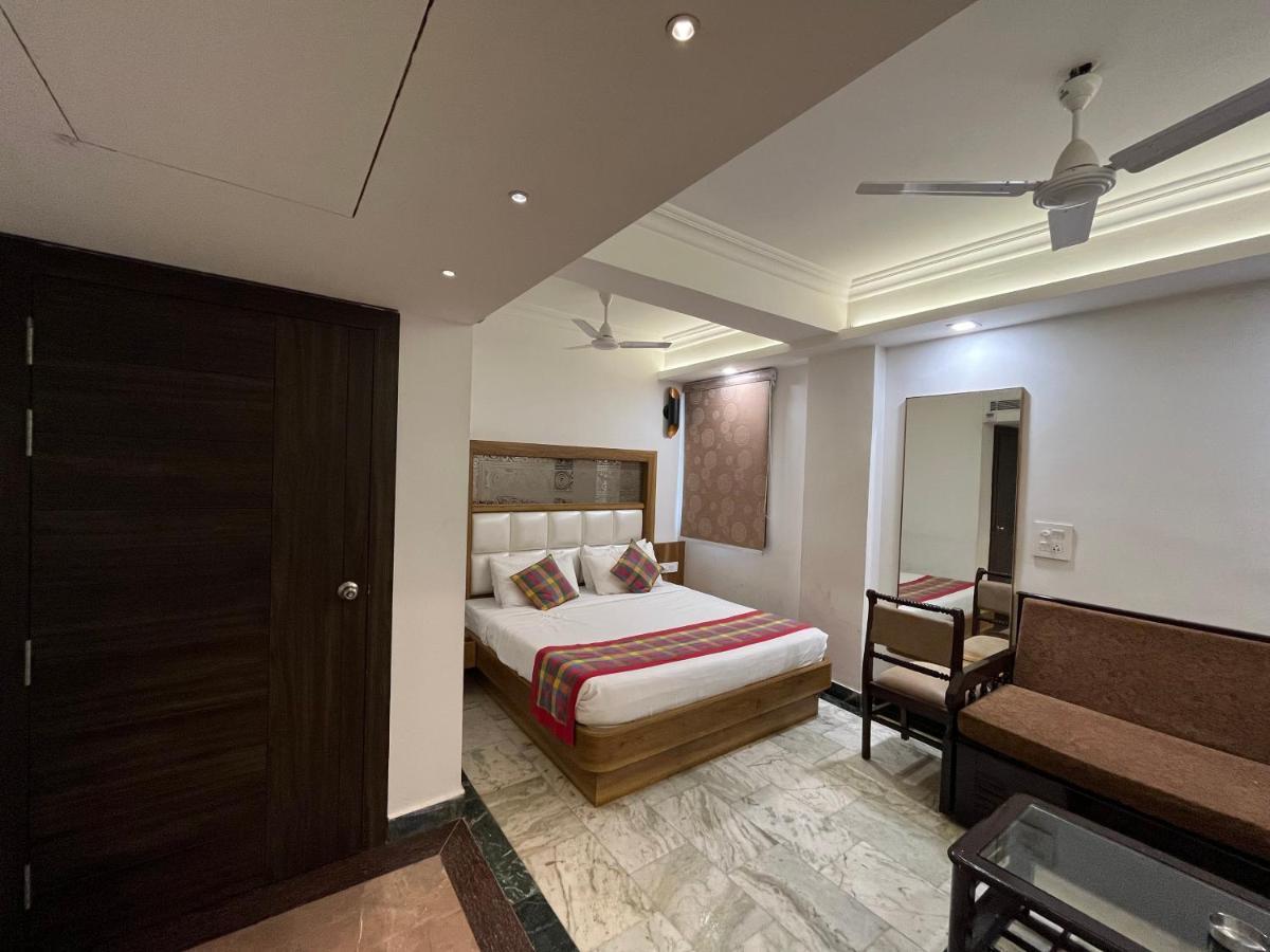 Hotel Moti Palace Agra  Exterior foto